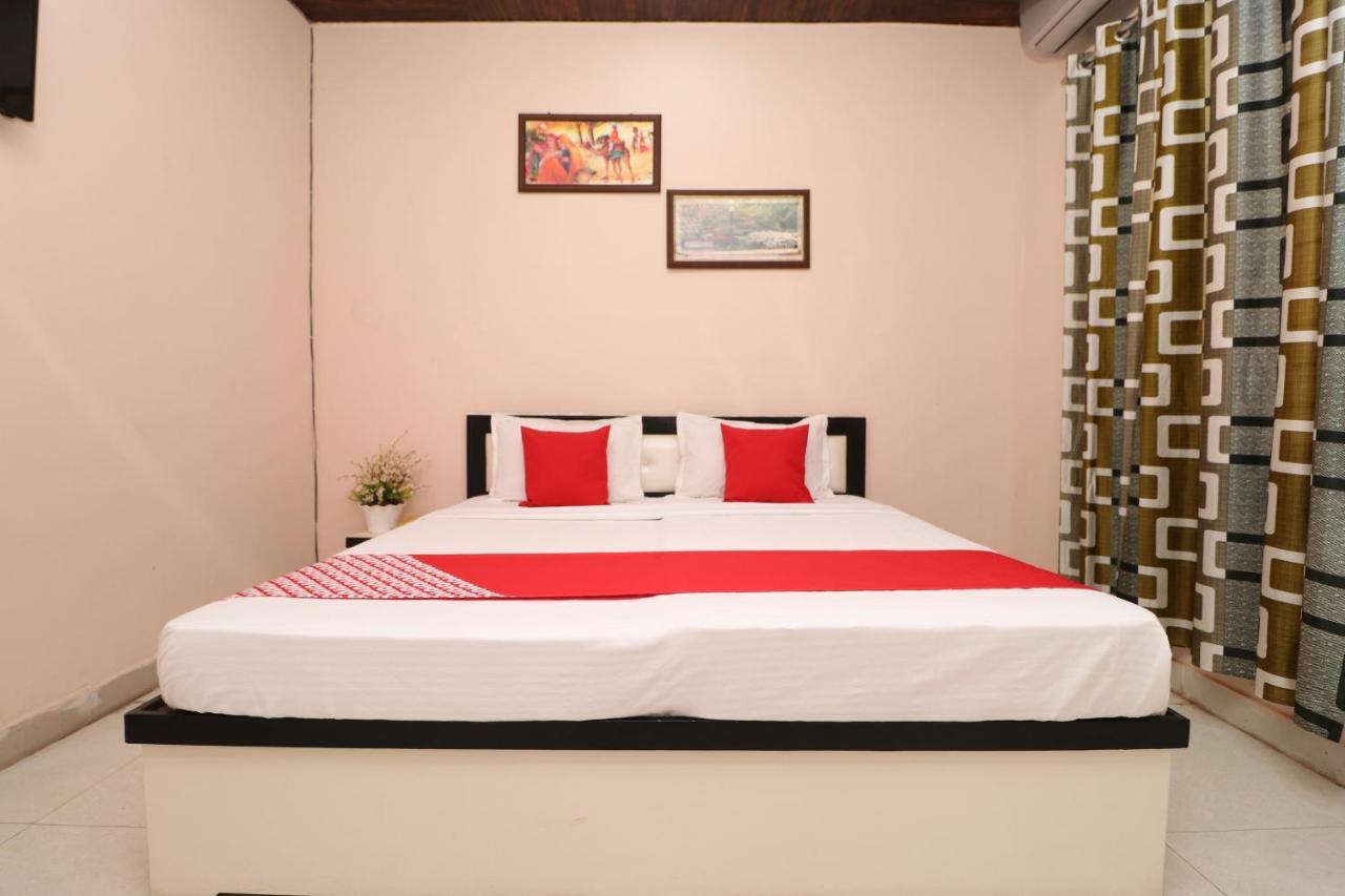 Oyo 28338 New Life Hotel Banur Екстериор снимка