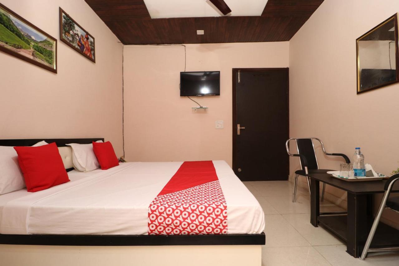 Oyo 28338 New Life Hotel Banur Екстериор снимка